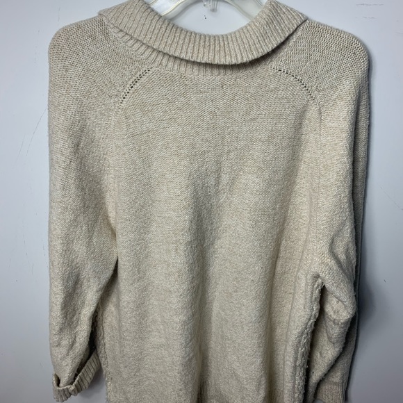Tommy Hilfiger XXL Men’s Sweater Tan open knit. - Picture 6 of 7